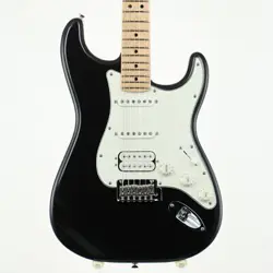 FENDER PLAYER STRATOCASTER HSS BLACK / MAPLE FINGERBOARD  EXCELLENT CONDITION