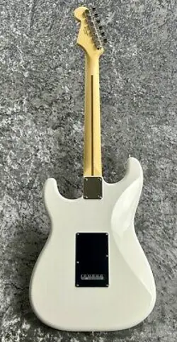 MAPLE -ARCTIC WHITE-