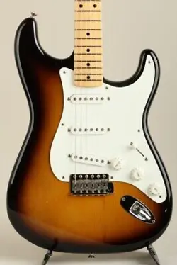 56 STRATOCASTER 2013