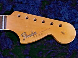 FENDER CUSTOM SHOP STRATOCASTER 1967 30TH ANNIVERSARY JOURNEYMAN RELIC NECK