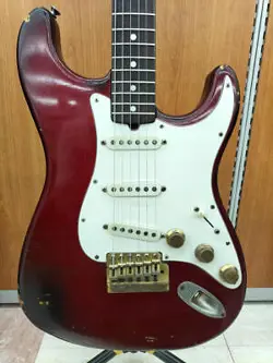 FENDER / THE STRAT (NO 20240923)