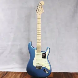 FENDER AMERICAN PERFORMER STRATOCASTER MAPLE FINGERBOARD SATIN LAKE PLACID BLUE