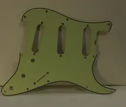 AGED  63 64 PICKGUARD FOR FENDER STRAT WIDE BEVEL LIGHT RELIC - MINT GREEN