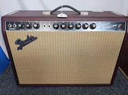 FENDER '65 DELUXE REVERB AMP - WINE RED