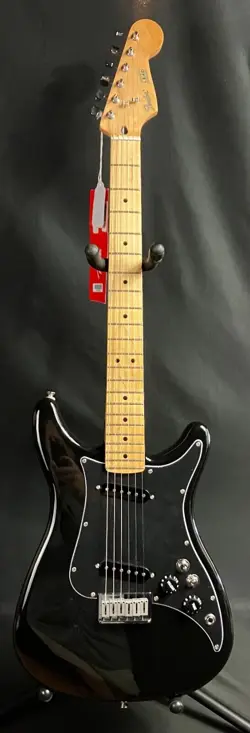 FENDER PLAYER LEAD II ELECTRIC GUITAR GLOSS BLACK FINISH
