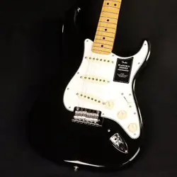 FENDER PLAYER II STRATOCASTER MAPLE FINGERBOARD BLACK S N:MXS24019064