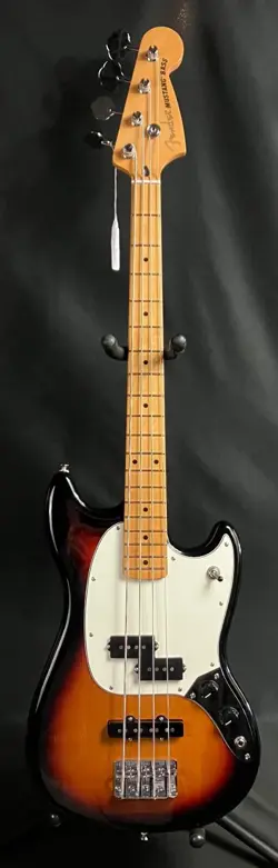FENDER PLAYER II MUSTANG BASS PJ 4-STRING BASS GUITAR 3-TONE SUNBURST FINISH