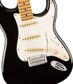 FENDER PLAYER II STRATOCASTER BLACK M