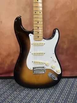 2007 FENDER CLASSIC  PLAYER '50S STRATOCASTER MAPLE FINGERBOARD 2-COLOR SUNBURST