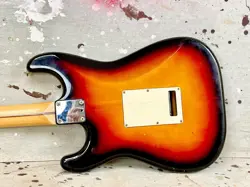 STRATOCASTER SUNBURST MIJ