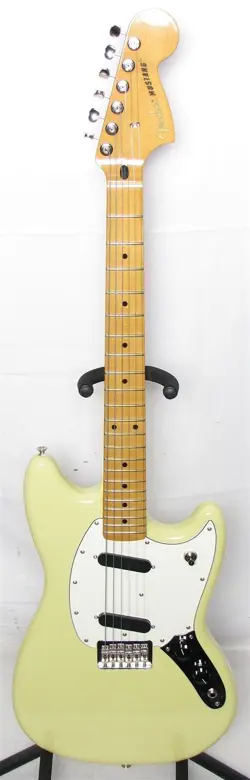 FENDER PLAYER II MUSTANG GUITAR MAPLE NECK HIALEAH YELLOW
