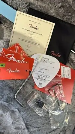 FENDER AMERICAN PROFESSIONAL JAZZMASTER MYSTIC SEA FOAM LEFT-HAND 2018