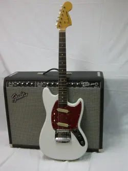 VINTAGE 1968 FENDER MUSTANG IN EXCELLENT CONDITION
