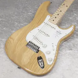 FENDER / MADE IN JAPAN TRADITIONAL 70S STRATOCASTER MAPLE NATURAL 3.72KG GUITAR