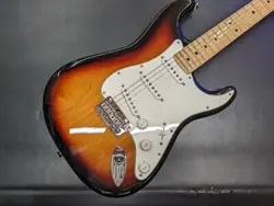 FENDER PLAYER STRATOCASTER ELECTRIC GUITAR EXCELLENT CONDITION