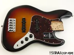 FENDER AMERICAN PROFESSIONAL II JAZZ V 5 STRING BASS LOADED BODY 3TS