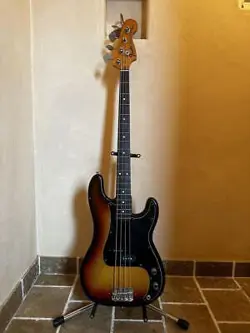 FENDER PRECISION BASS 1977 A NECK