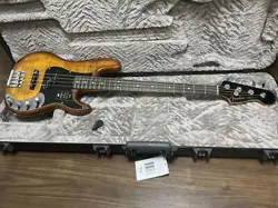 LIMITED EDITION FENDER USA ULTRA PRECISION BASS