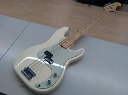 FENDER AMERICAN PROFESSIONAL BASS PB