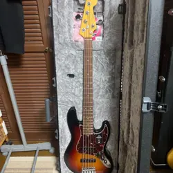 FENDER JAZZBASS AMERICAN PROFESSIONAL V