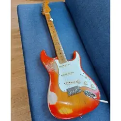 FENDER UNITED STATES AM PRO NO.LG847