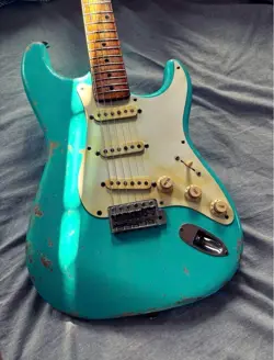 FENDER JAPAN ELECTRIC GUITAR STRATOCASTER E SERIAL GREEN USED PRODUCT FROM JAPAN