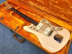 FENDER MADE IN JAPAN TRADITIONAL 1960S JAZZMASTER WHITE BLONDE ANODIZED PG 2018