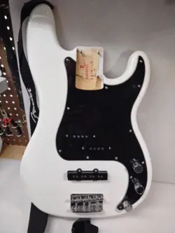 SQUIER BY FENDER AFFINITY SERIES PJ BASS BODY