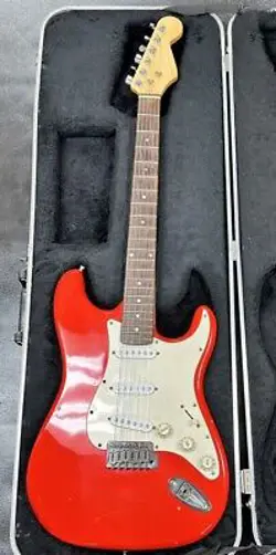 6-STRING ELETRIC GUITAR