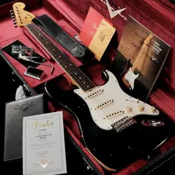 FENDER CUSTOM SHOP TIME MACHINE 1967 STRATOCASTER RELIC WITH CC HARDWARE BLACK C