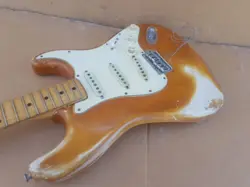 FENDER STRATOCASTER USA - WALTER TROUT TWIN - 50 YEARS OLD