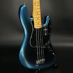 FENDER AMERICAN PROFESSIONAL II JAZZ BASS DARK NIGHT MAPLE