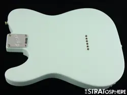 PERFORMER FENDER TELECASTER