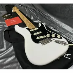 2022   FENDER JAPAN JUNIOR COLLECTION ST NO.LG509