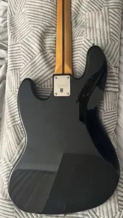 SQUIER CLASSIC VIBE '70S JAZZ BLACK 4 STRING BASS GUITAR W/ GIG BAG FENDER