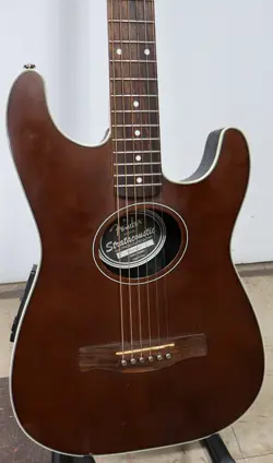 FENDER SQUIER STRATACOUSTIC WALNUT ACOUSTIC ELECTRIC