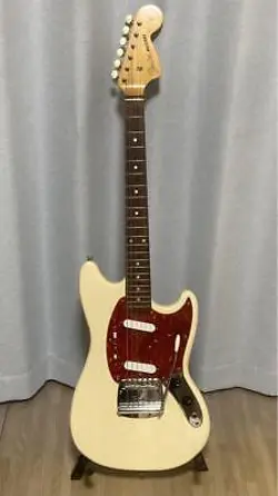 FENDER JAPAN MUSTANG WITH MODIFICATION