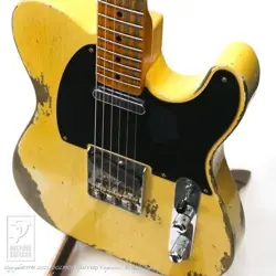 FENDER  1952 TELECASTER HEAVY RELIC (NOCASTER BLONDE)
