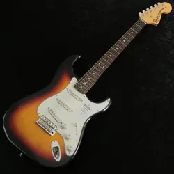 FENDER MADE IN JAPAN TRADITIONAL LATE 60S STRATOCASTER ROSEWOOD FINGERBOARD 3-CO