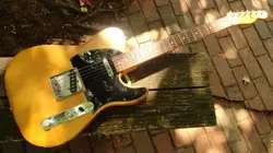 98 TELECASTER DELUXE