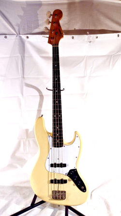 FENDER SQUIER CLASSIC VIBE '70S JAZZ BASS 4 STRING ELECTRIC BASS GUITAR CREAM
