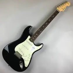 FENDER MADE IN JAPAN TRADITIONAL  60S STRATCASTER   ROSEWOOD BLACK