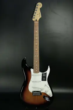 FENDER PLAYER SERIES STRATOCASTER 3 COLOR SUNBURST PAU FERRO