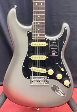 II STRATOCASTER -MERCURY-