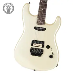 STRATOCASTER FROST WHITE