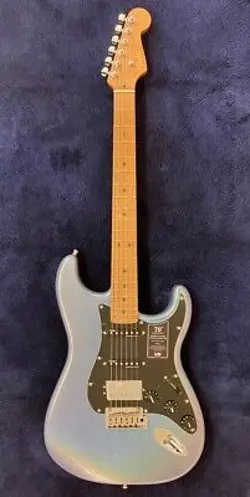 FENDER 70TH ANNIVERSARY ULTRA STRATOCASTER HSS AMETHYST