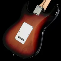 FENDER PLAYER SERIES STRATOCASTER HSS 3 COLOR SUNBURST PAU FERRO    3.67KG