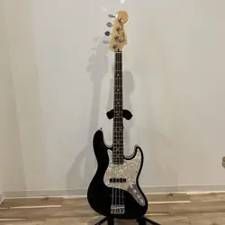 FENDER ELECTRIC BASS GUITAR MADE IN JAPAN MODERN JAZZ BASS BLACK USED PRODUCT