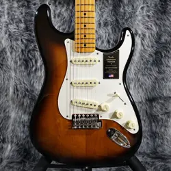 FENDER USA AMERICAN VINTAGE II 1957 STRATOCASTER 2-COLOR SUNBURST