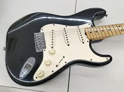 STRATOCASTER USED 1982